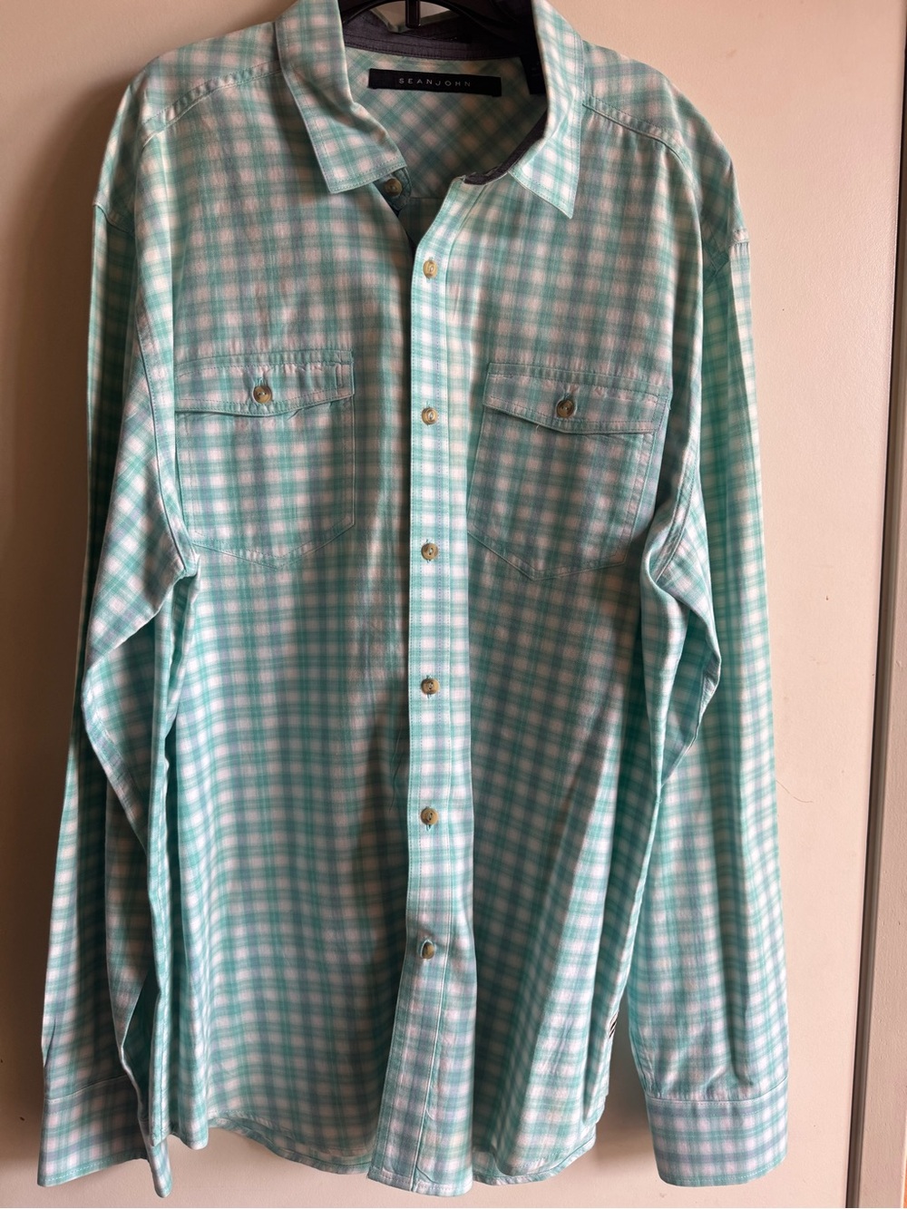 Sean John Detailed Button-Down Shirt. Size 2XL